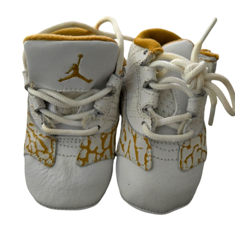 Baby booties Air jordan. Size 2c - Picture 1 of 4